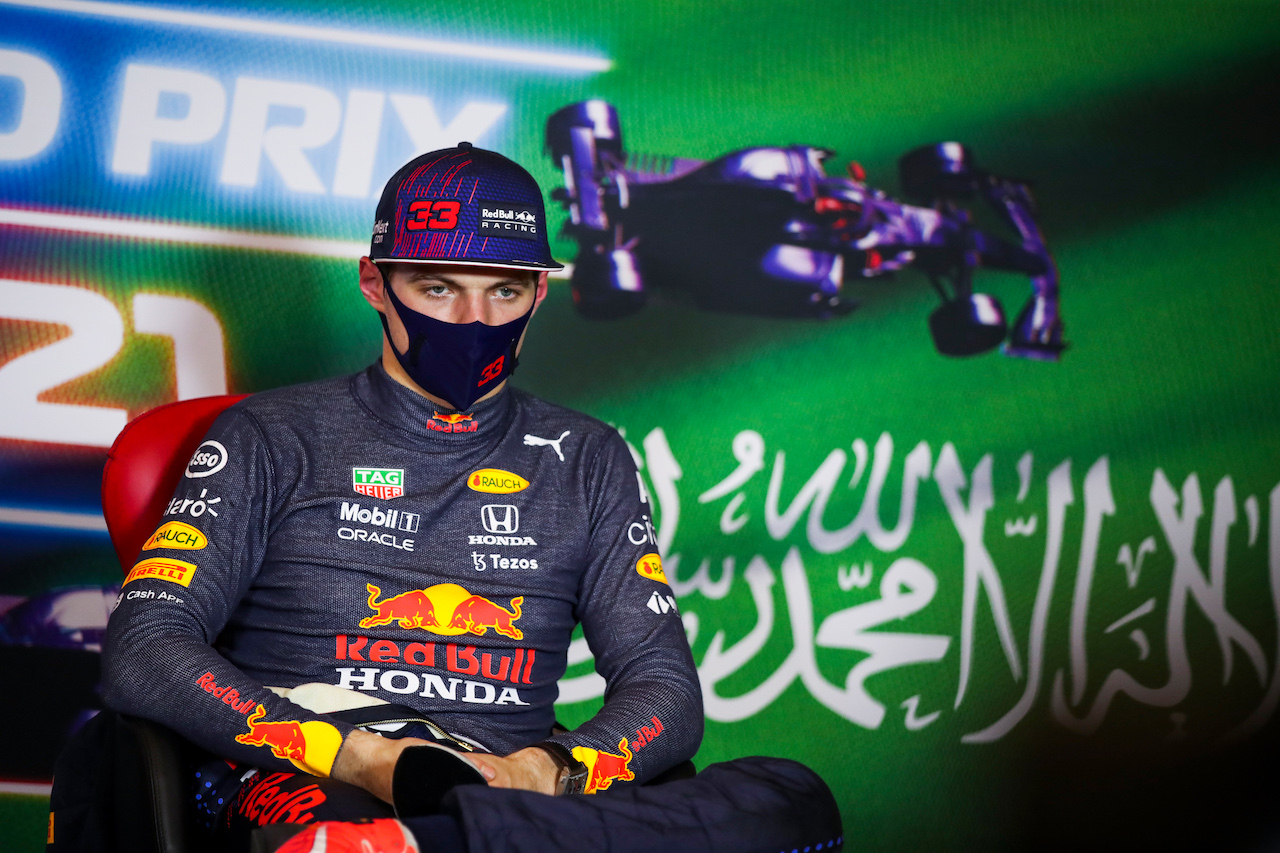 GP ARABIA SAUDITA, Max Verstappen (NLD) Red Bull Racing in the post qualifying FIA Press Conference.
04.12.2021. Formula 1 World Championship, Rd 21, Saudi Arabian Grand Prix, Jeddah, Saudi Arabia, Qualifiche Day.
- www.xpbimages.com, EMail: requests@xpbimages.com © Copyright: FIA Pool Image for Editorial Use Only