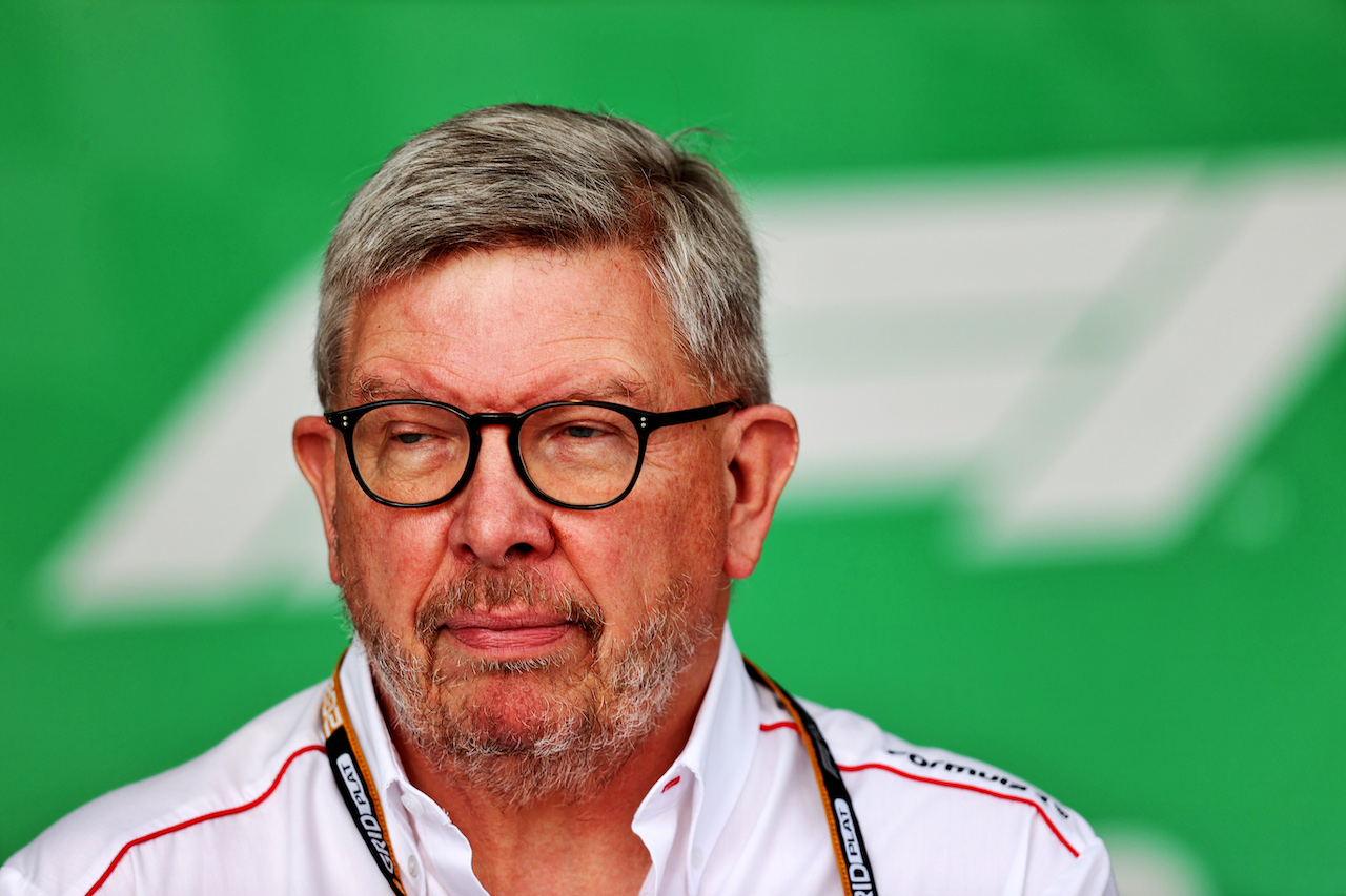 GP ARABIA SAUDITA, Ross Brawn (GBR) Managing Director, Motor Sports.
04.12.2021. Formula 1 World Championship, Rd 21, Saudi Arabian Grand Prix, Jeddah, Saudi Arabia, Qualifiche Day.
- www.xpbimages.com, EMail: requests@xpbimages.com © Copyright: Moy / XPB Images