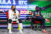 GP ARABIA SAUDITA, (L to R): Lewis Hamilton (GBR) Mercedes AMG F1 e Max Verstappen (NLD) Red Bull Racing in the post qualifying FIA Press Conference.
04.12.2021. Formula 1 World Championship, Rd 21, Saudi Arabian Grand Prix, Jeddah, Saudi Arabia, Qualifiche Day.
- www.xpbimages.com, EMail: requests@xpbimages.com © Copyright: FIA Pool Image for Editorial Use Only