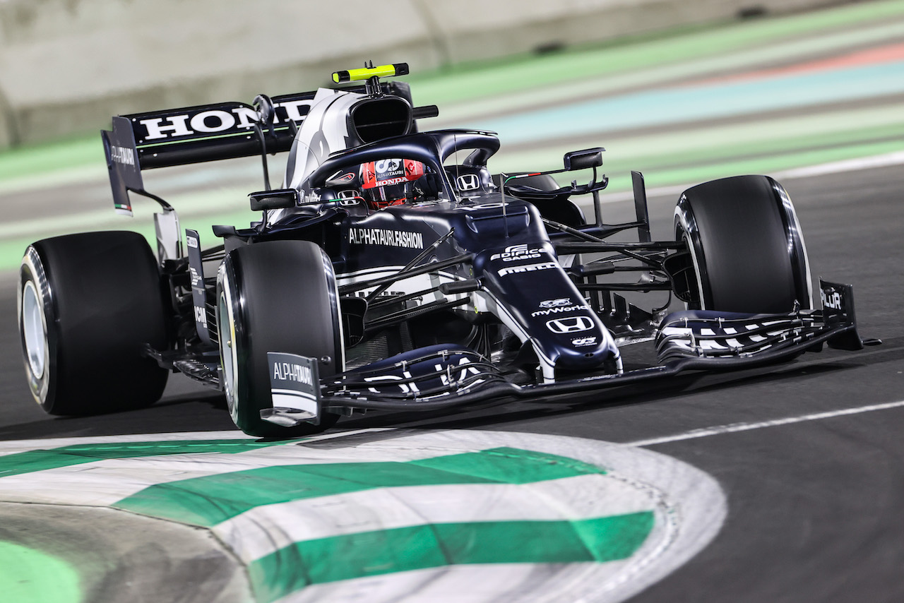 GP ARABIA SAUDITA, Pierre Gasly (FRA), AlphaTauri F1 
03.12.2021 Formula 1 World Championship, Rd 21, Saudi Arabian Grand Prix, Jeddah, Saudi Arabia, Practice Day.
- www.xpbimages.com, EMail: requests@xpbimages.com © Copyright: Charniaux / XPB Images