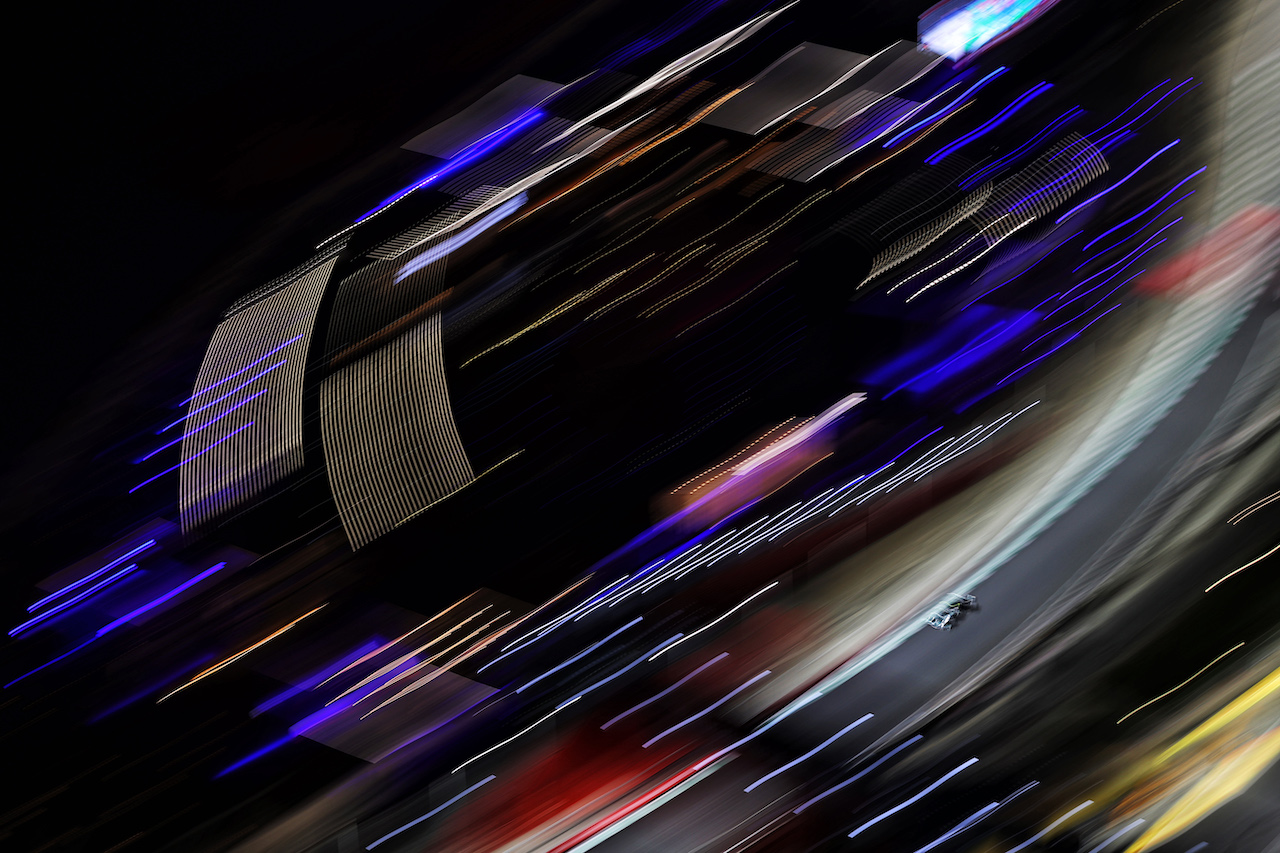 GP ARABIA SAUDITA, Sebastian Vettel (GER) Aston Martin F1 Team AMR21.
03.12.2021 Formula 1 World Championship, Rd 21, Saudi Arabian Grand Prix, Jeddah, Saudi Arabia, Practice Day.
- www.xpbimages.com, EMail: requests@xpbimages.com © Copyright: Moy / XPB Images