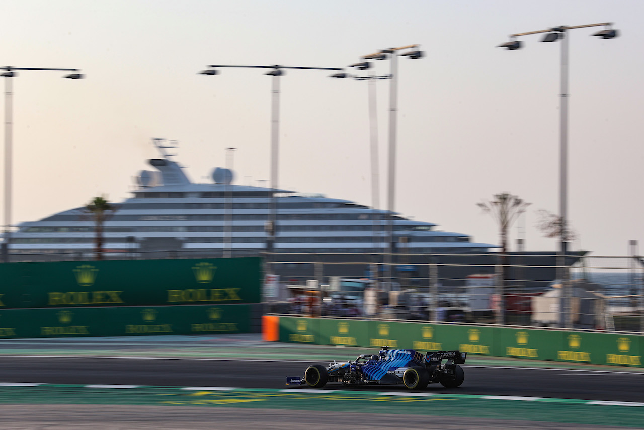 GP ARABIA SAUDITA, George Russell (GBR), Williams Racing 
03.12.2021 Formula 1 World Championship, Rd 21, Saudi Arabian Grand Prix, Jeddah, Saudi Arabia, Practice Day.
- www.xpbimages.com, EMail: requests@xpbimages.com © Copyright: Charniaux / XPB Images