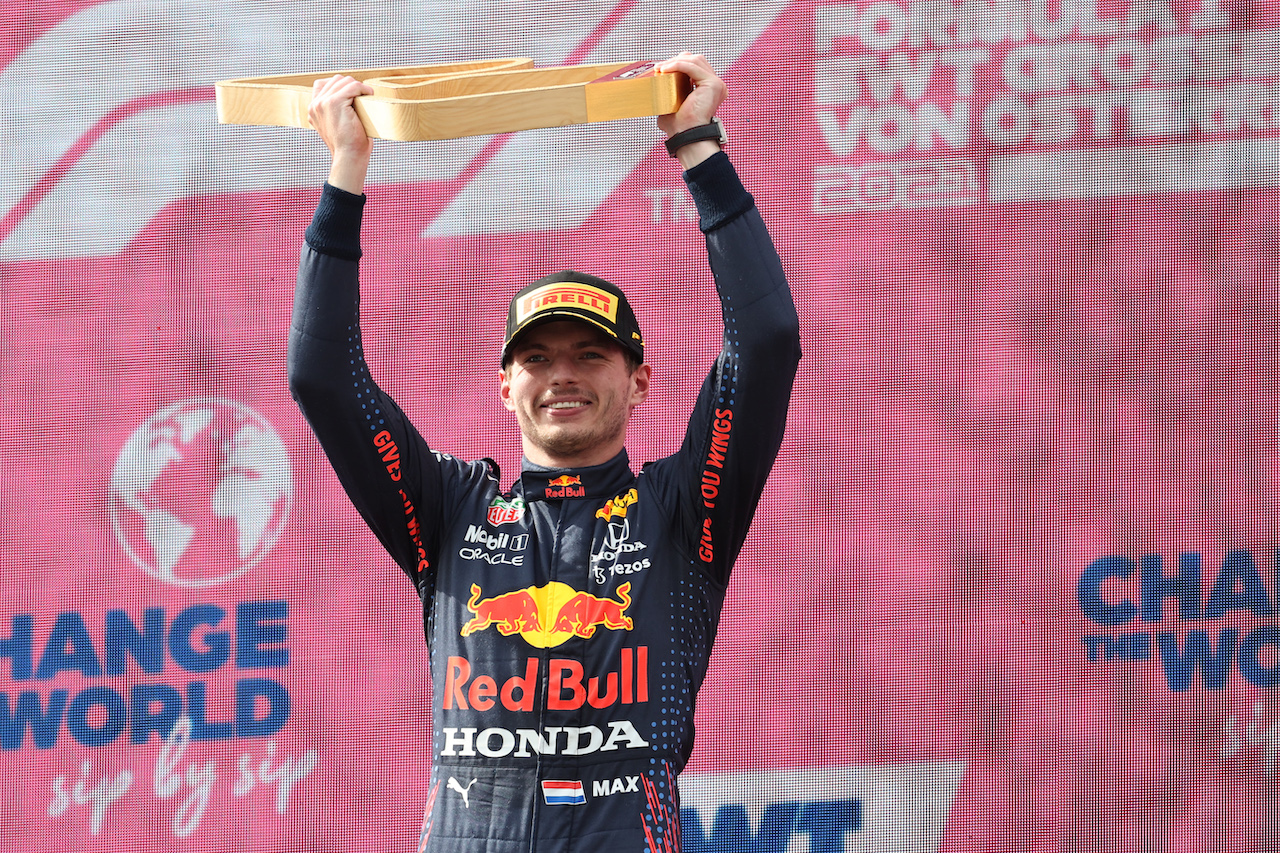 GP AUSTRIA, 1st place Max Verstappen (NLD) Red Bull Racing RB16B.
04.07.2021. Formula 1 World Championship, Rd 9, Austrian Grand Prix, Spielberg, Austria, Gara Day.
- www.xpbimages.com, EMail: requests@xpbimages.com ¬© Copyright: Batchelor / XPB Images