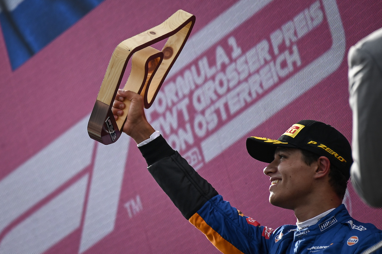 GP AUSTRIA, Lando Norris (GBR) McLaren celebrates his third position on the podium.
04.07.2021. Formula 1 World Championship, Rd 9, Austrian Grand Prix, Spielberg, Austria, Gara Day.
- www.xpbimages.com, EMail: requests@xpbimages.com © Copyright: FIA Pool Image for Editorial Use Only