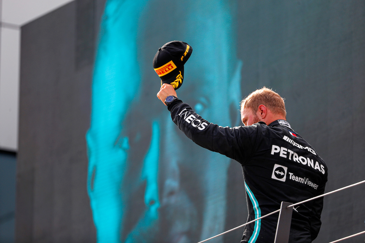 GP AUSTRIA, Valtteri Bottas (FIN) Mercedes AMG F1 celebrates his second position on the podium.
04.07.2021. Formula 1 World Championship, Rd 9, Austrian Grand Prix, Spielberg, Austria, Gara Day.
- www.xpbimages.com, EMail: requests@xpbimages.com © Copyright: FIA Pool Image for Editorial Use Only