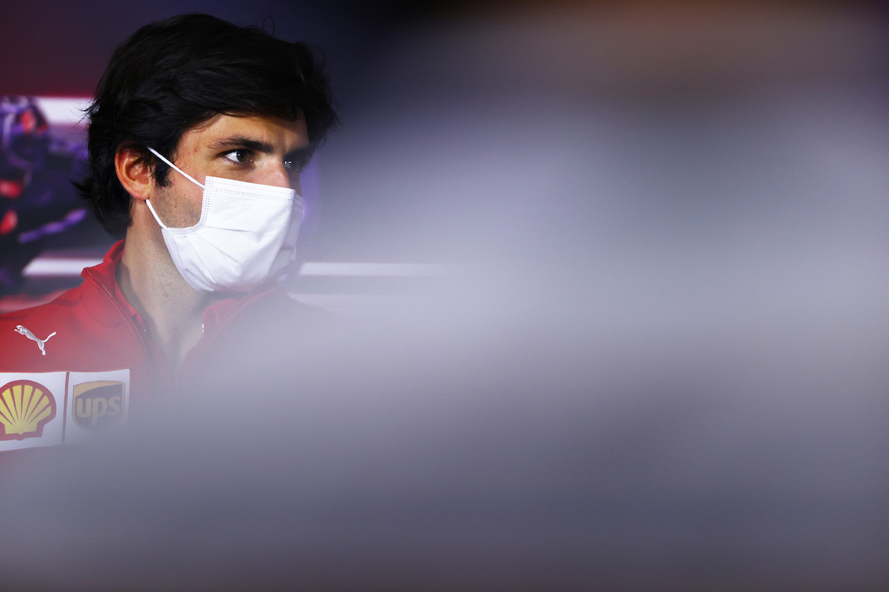 GP AUSTRIA, Carlos Sainz Jr (ESP) Ferrari in the FIA Press Conference.
01.07.2021. Formula 1 World Championship, Rd 9, Austrian Grand Prix, Spielberg, Austria, Preparation Day.
- www.xpbimages.com, EMail: requests@xpbimages.com © Copyright: FIA Pool Image for Editorial Use Only
