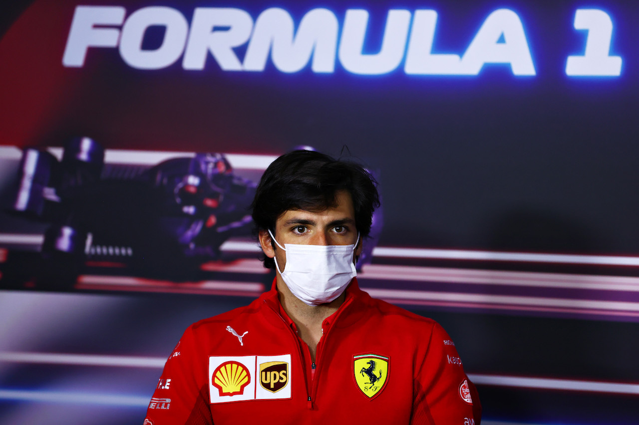 GP AUSTRIA, Carlos Sainz Jr (ESP) Ferrari in the FIA Press Conference.
01.07.2021. Formula 1 World Championship, Rd 9, Austrian Grand Prix, Spielberg, Austria, Preparation Day.
- www.xpbimages.com, EMail: requests@xpbimages.com © Copyright: FIA Pool Image for Editorial Use Only