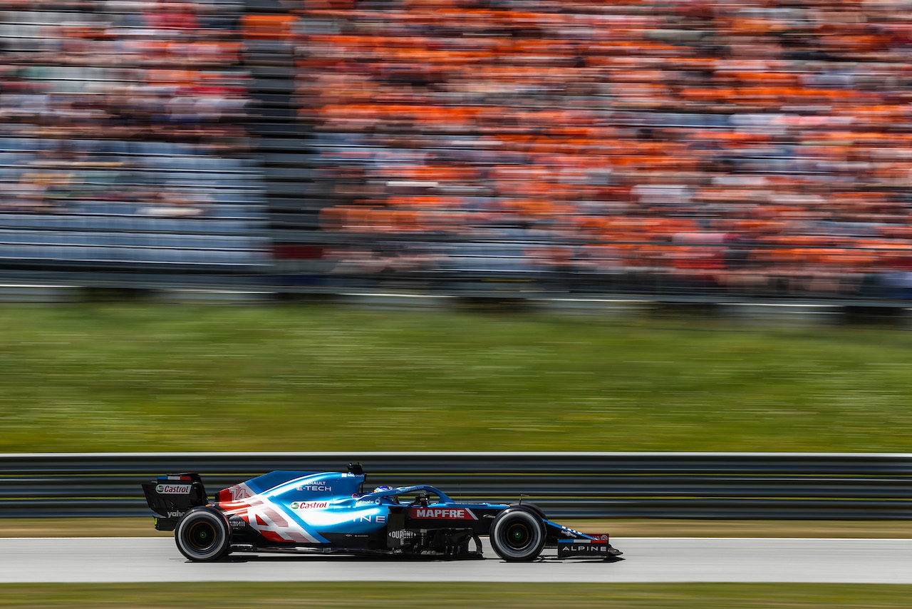 GP AUSTRIA, Fernando Alonso (ESP), Alpine F1 Team 
03.07.2021. Formula 1 World Championship, Rd 9, Austrian Grand Prix, Spielberg, Austria, Qualifiche Day.
- www.xpbimages.com, EMail: requests@xpbimages.com ¬© Copyright: Charniaux / XPB Images