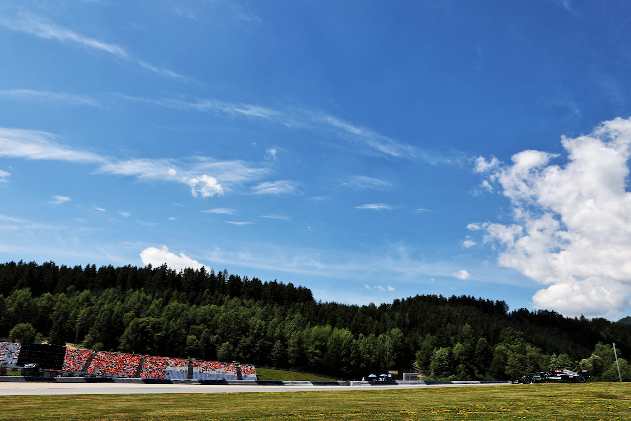 GP AUSTRIA, Valtteri Bottas (FIN) Mercedes AMG F1 W12.
03.07.2021. Formula 1 World Championship, Rd 9, Austrian Grand Prix, Spielberg, Austria, Qualifiche Day.
- www.xpbimages.com, EMail: requests@xpbimages.com © Copyright: Batchelor / XPB Images