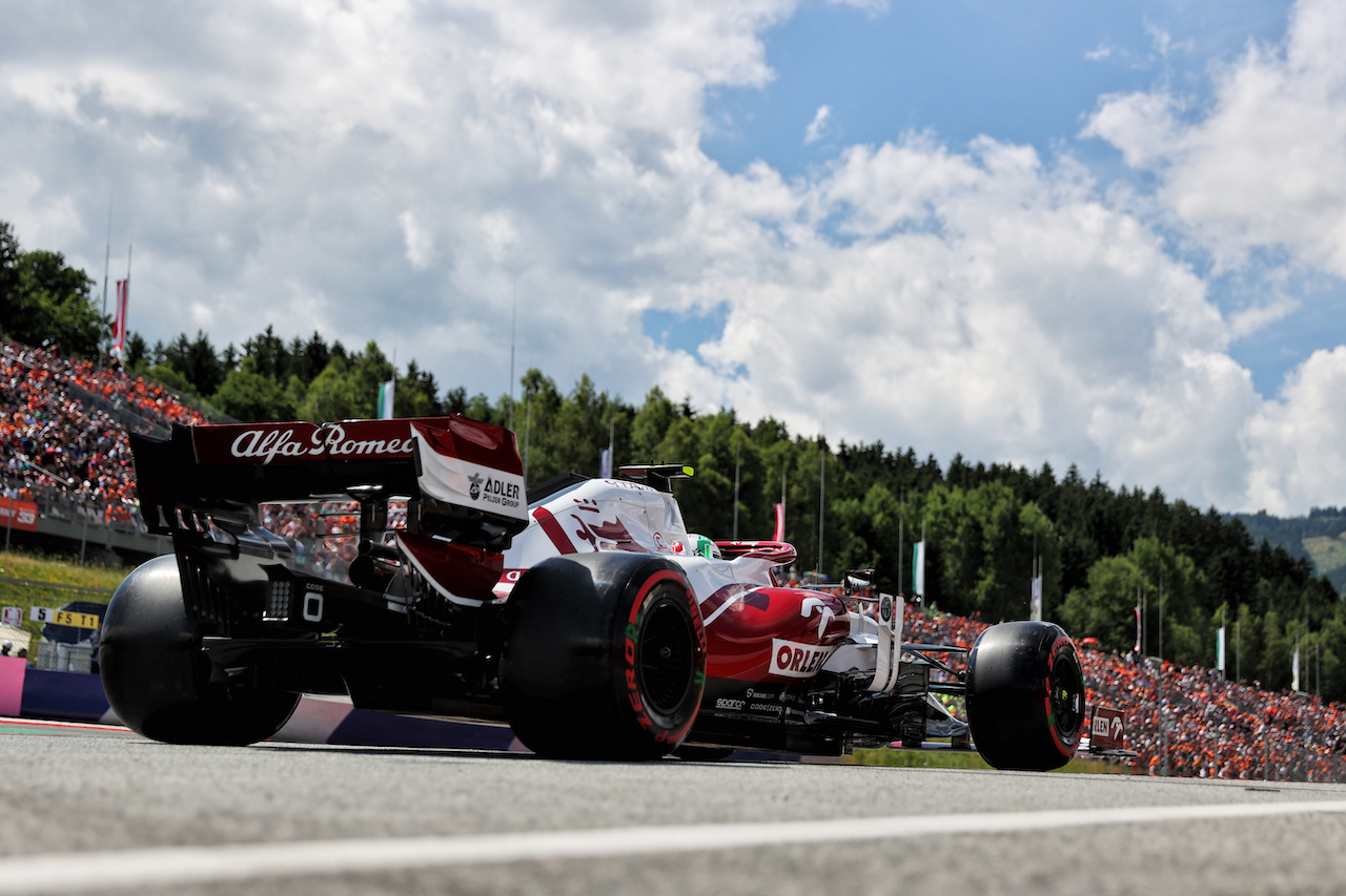 GP AUSTRIA, Antonio Giovinazzi (ITA) Alfa Romeo Racing C41.
03.07.2021. Formula 1 World Championship, Rd 9, Austrian Grand Prix, Spielberg, Austria, Qualifiche Day.
- www.xpbimages.com, EMail: requests@xpbimages.com © Copyright: Batchelor / XPB Images