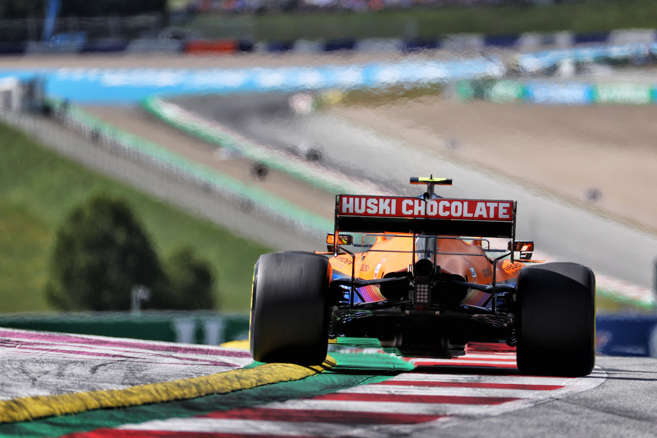 GP AUSTRIA, Lando Norris (GBR) McLaren MCL35M.
03.07.2021. Formula 1 World Championship, Rd 9, Austrian Grand Prix, Spielberg, Austria, Qualifiche Day.
- www.xpbimages.com, EMail: requests@xpbimages.com © Copyright: Batchelor / XPB Images