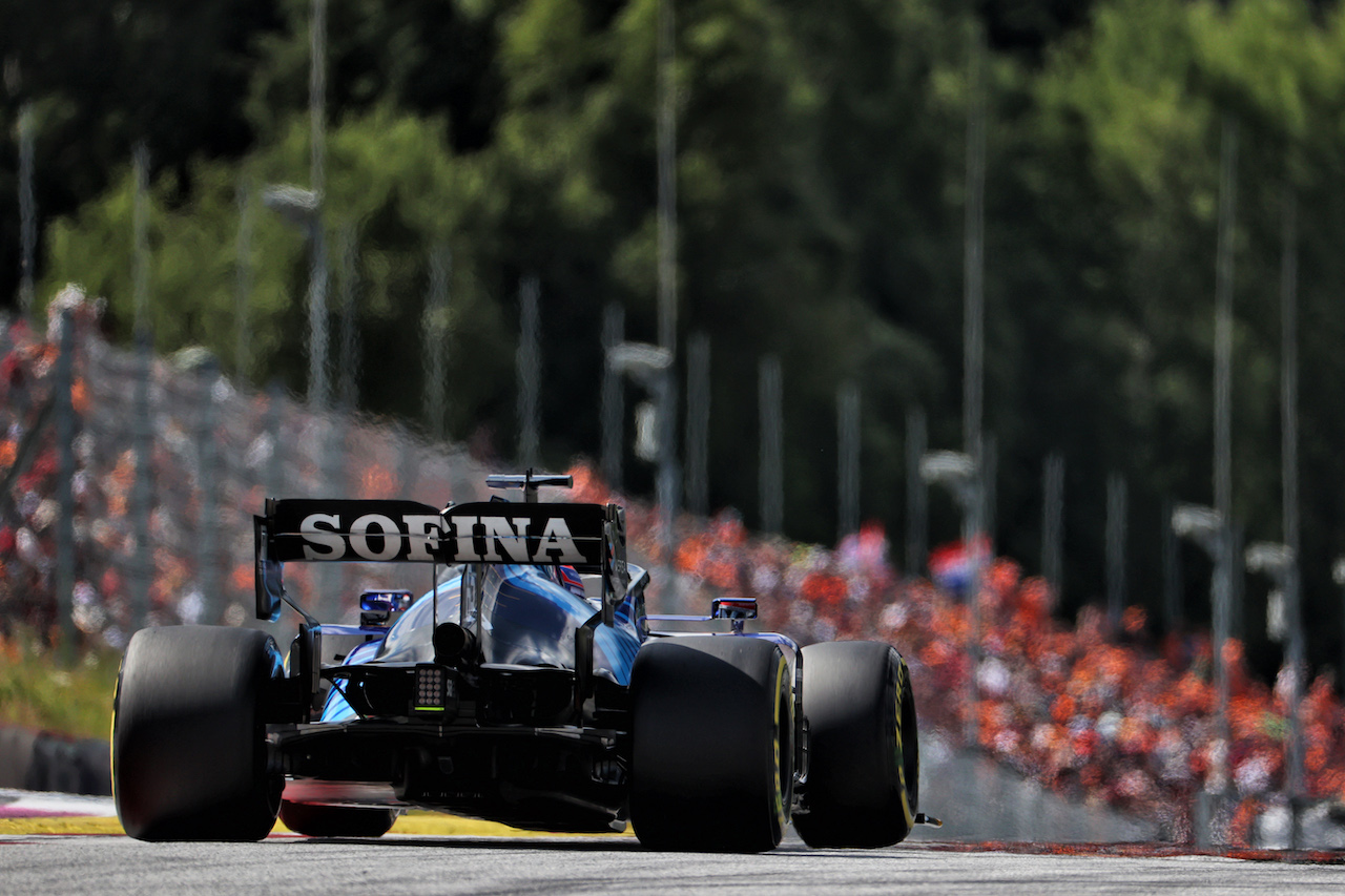 GP AUSTRIA, George Russell (GBR) Williams Racing FW43B.
03.07.2021. Formula 1 World Championship, Rd 9, Austrian Grand Prix, Spielberg, Austria, Qualifiche Day.
- www.xpbimages.com, EMail: requests@xpbimages.com © Copyright: Batchelor / XPB Images