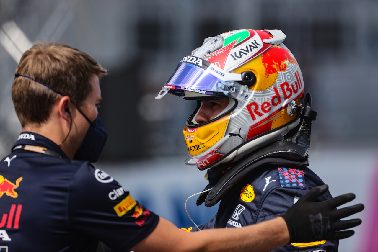 GP AUSTRIA, Sergio Perez (MEX), Red Bull Racing 
03.07.2021. Formula 1 World Championship, Rd 9, Austrian Grand Prix, Spielberg, Austria, Qualifiche Day.
- www.xpbimages.com, EMail: requests@xpbimages.com ¬© Copyright: Charniaux / XPB Images