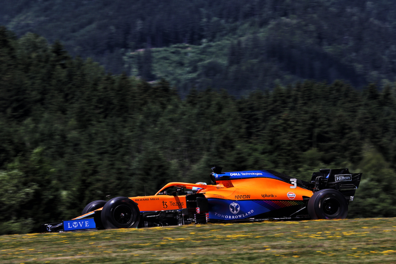 GP AUSTRIA, Daniel Ricciardo (AUS) McLaren MCL35M.
03.07.2021. Formula 1 World Championship, Rd 9, Austrian Grand Prix, Spielberg, Austria, Qualifiche Day.
- www.xpbimages.com, EMail: requests@xpbimages.com © Copyright: Batchelor / XPB Images