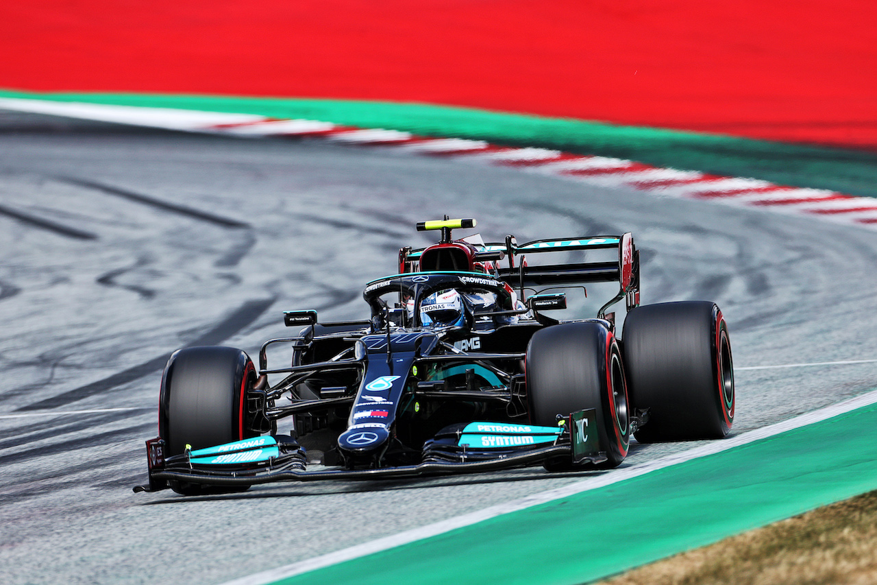 GP AUSTRIA, Valtteri Bottas (FIN) Mercedes AMG F1 W12.
03.07.2021. Formula 1 World Championship, Rd 9, Austrian Grand Prix, Spielberg, Austria, Qualifiche Day.
- www.xpbimages.com, EMail: requests@xpbimages.com © Copyright: Charniaux / XPB Images
