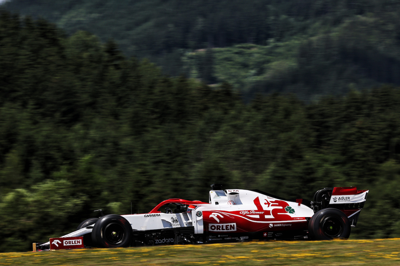 GP AUSTRIA, Kimi Raikkonen (FIN) Alfa Romeo Racing C41.
03.07.2021. Formula 1 World Championship, Rd 9, Austrian Grand Prix, Spielberg, Austria, Qualifiche Day.
- www.xpbimages.com, EMail: requests@xpbimages.com © Copyright: Batchelor / XPB Images