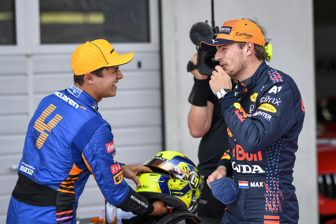 GP AUSTRIA, (L to R): Second placed Lando Norris (GBR) McLaren in qualifying parc ferme with pole sitter Max Verstappen (NLD) Red Bull Racing.
03.07.2021. Formula 1 World Championship, Rd 9, Austrian Grand Prix, Spielberg, Austria, Qualifiche Day.
- www.xpbimages.com, EMail: requests@xpbimages.com © Copyright: FIA Pool Image for Editorial Use Only