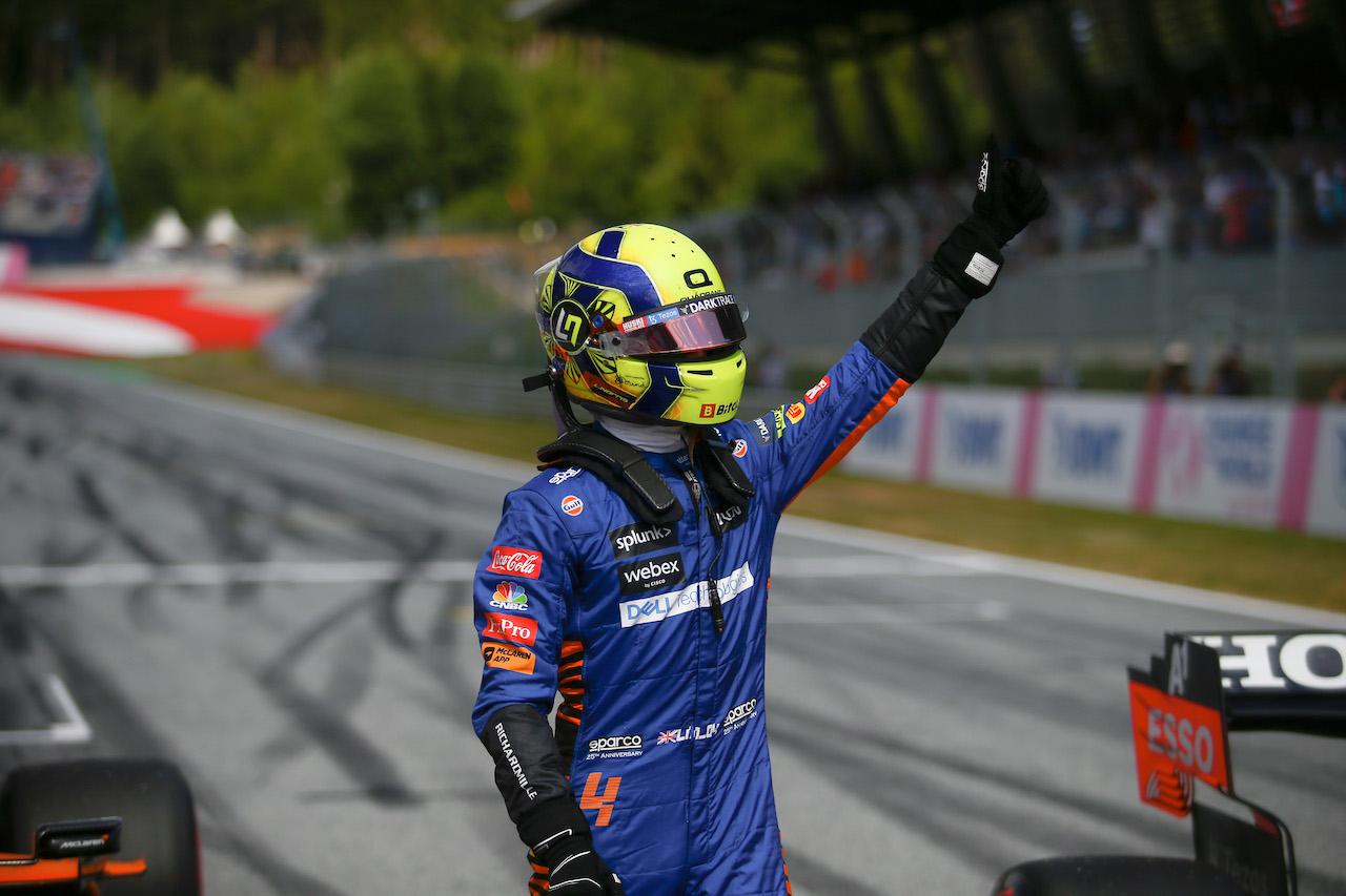 GP AUSTRIA, Lando Norris (GBR) McLaren celebrates his second position in qualifying parc ferme.
03.07.2021. Formula 1 World Championship, Rd 9, Austrian Grand Prix, Spielberg, Austria, Qualifiche Day.
- www.xpbimages.com, EMail: requests@xpbimages.com © Copyright: FIA Pool Image for Editorial Use Only