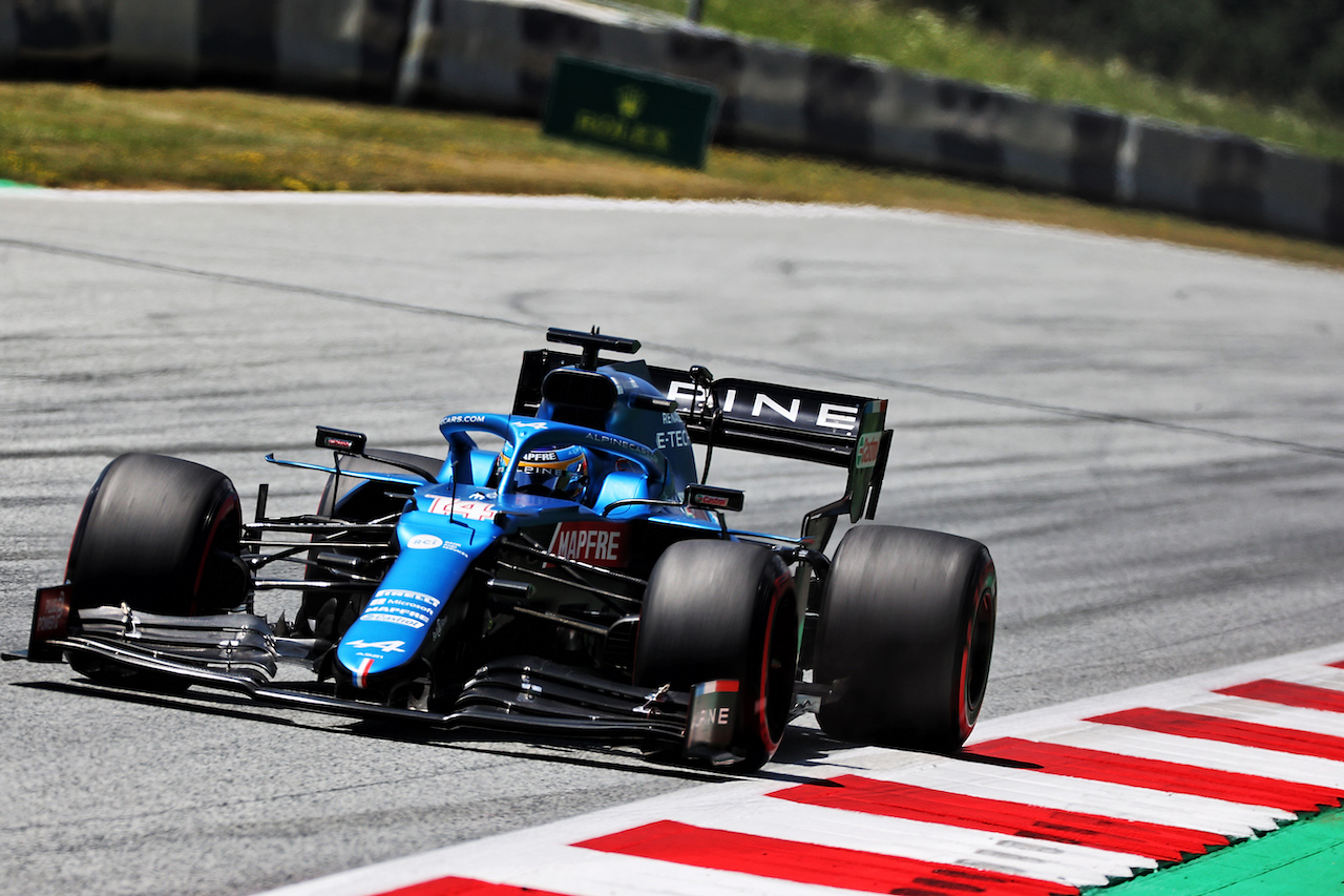 GP AUSTRIA, Fernando Alonso (ESP) Alpine F1 Team A521.
03.07.2021. Formula 1 World Championship, Rd 9, Austrian Grand Prix, Spielberg, Austria, Qualifiche Day.
- www.xpbimages.com, EMail: requests@xpbimages.com © Copyright: Batchelor / XPB Images