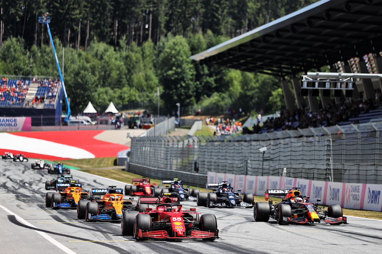 GP AUSTRIA, Carlos Sainz Jr (ESP) Ferrari SF-21.
03.07.2021. Formula 1 World Championship, Rd 9, Austrian Grand Prix, Spielberg, Austria, Qualifiche Day.
- www.xpbimages.com, EMail: requests@xpbimages.com © Copyright: Moy / XPB Images