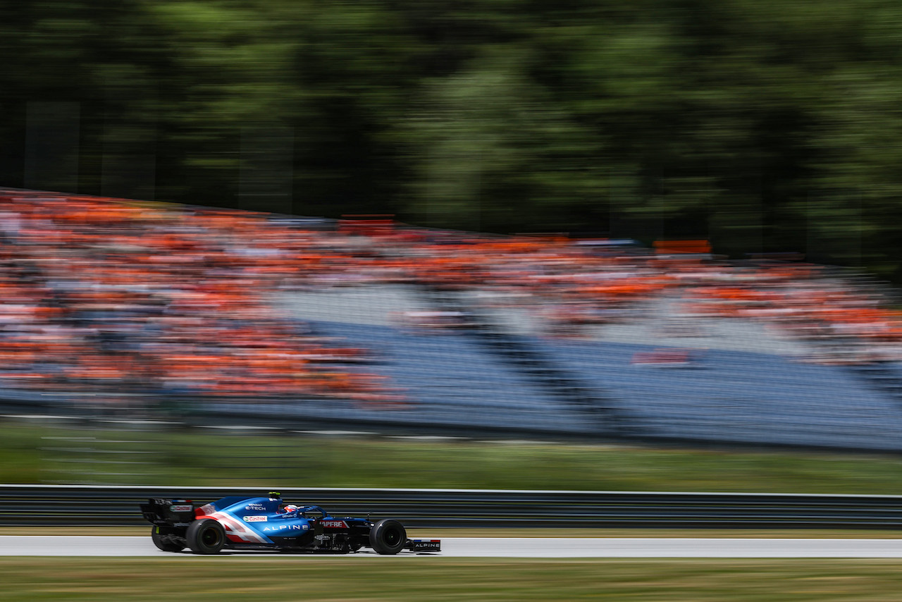 GP AUSTRIA, Esteban Ocon (FRA), Alpine F1 Team 
03.07.2021. Formula 1 World Championship, Rd 9, Austrian Grand Prix, Spielberg, Austria, Qualifiche Day.
- www.xpbimages.com, EMail: requests@xpbimages.com ¬© Copyright: Charniaux / XPB Images