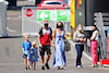 GP AUSTRIA, Kimi Raikkonen (FIN) Alfa Romeo Racing with sua moglie Minttu Raikkonen (FIN) e their children Robin e Rianna.
03.07.2021. Formula 1 World Championship, Rd 9, Austrian Grand Prix, Spielberg, Austria, Qualifiche Day.
- www.xpbimages.com, EMail: requests@xpbimages.com © Copyright: Moy / XPB Images
