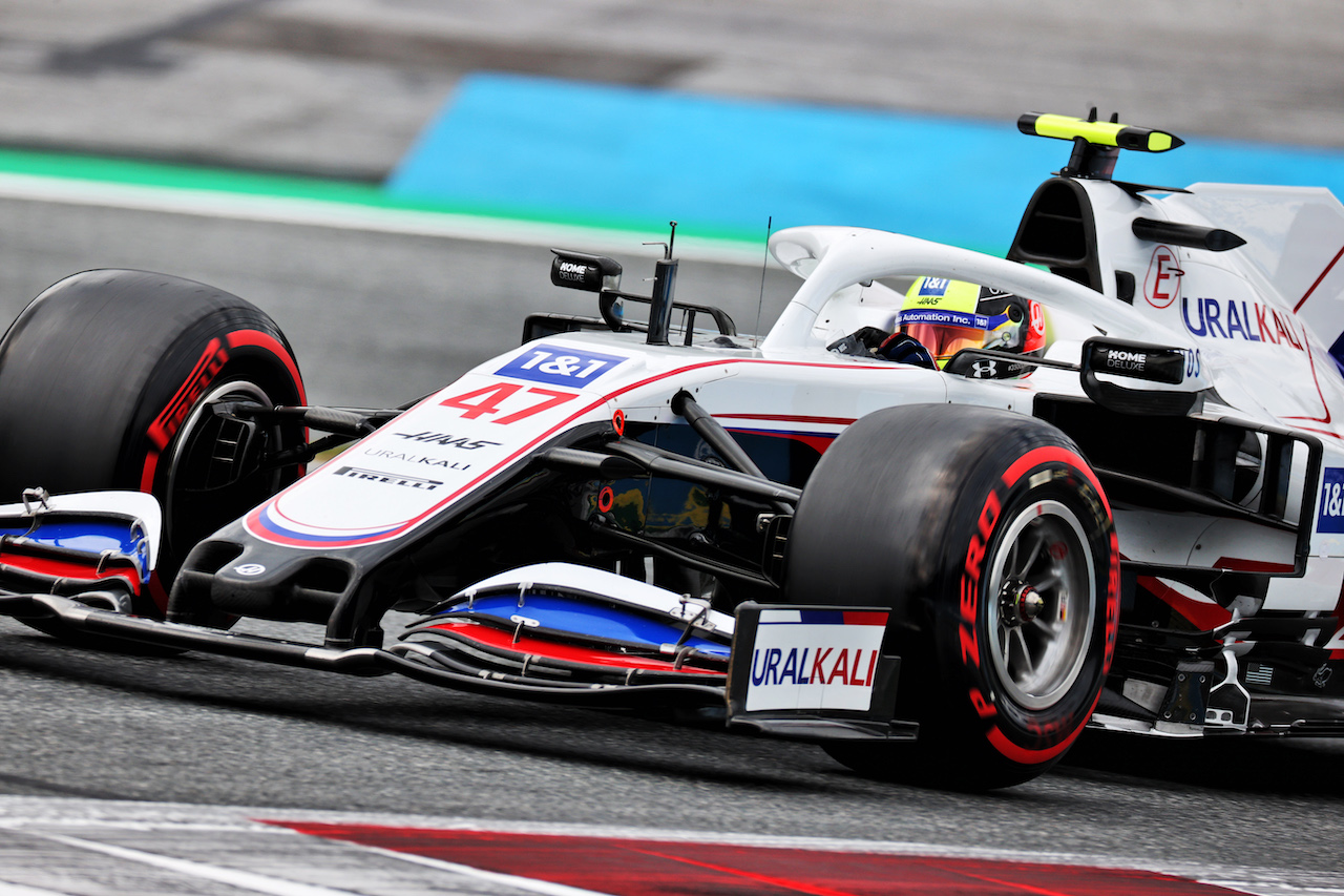 GP AUSTRIA, Mick Schumacher (GER) Haas VF-21.
02.07.2021. Formula 1 World Championship, Rd 9, Austrian Grand Prix, Spielberg, Austria, Practice Day.
- www.xpbimages.com, EMail: requests@xpbimages.com © Copyright: Batchelor / XPB Images