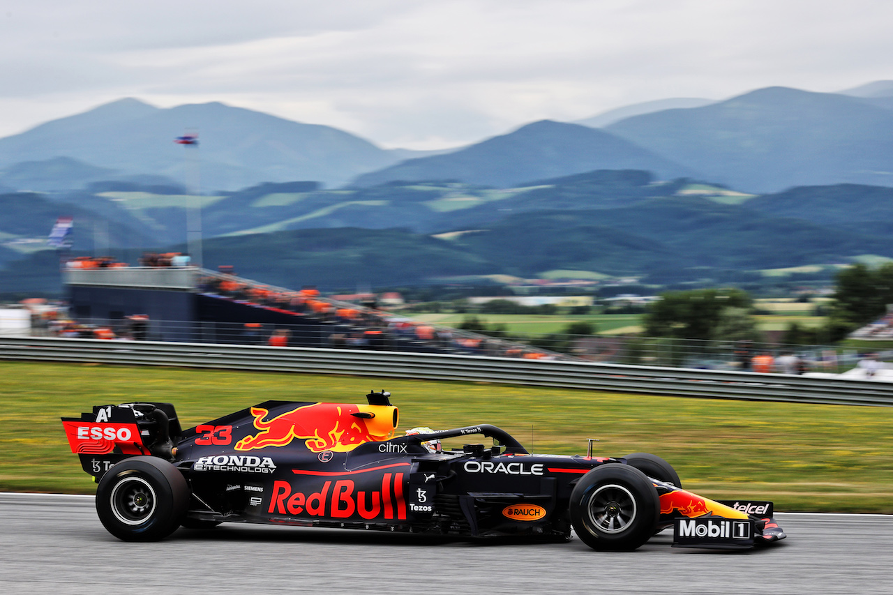 GP AUSTRIA, Max Verstappen (NLD) Red Bull Racing RB16B.
02.07.2021. Formula 1 World Championship, Rd 9, Austrian Grand Prix, Spielberg, Austria, Practice Day.
- www.xpbimages.com, EMail: requests@xpbimages.com © Copyright: Batchelor / XPB Images