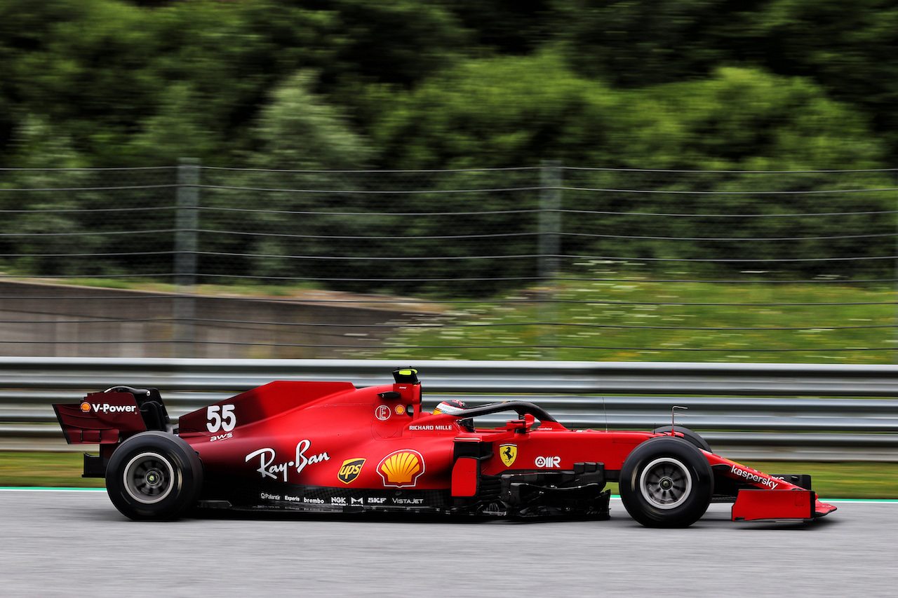 GP AUSTRIA, Carlos Sainz Jr (ESP) Ferrari SF-21.
02.07.2021. Formula 1 World Championship, Rd 9, Austrian Grand Prix, Spielberg, Austria, Practice Day.
- www.xpbimages.com, EMail: requests@xpbimages.com © Copyright: Batchelor / XPB Images