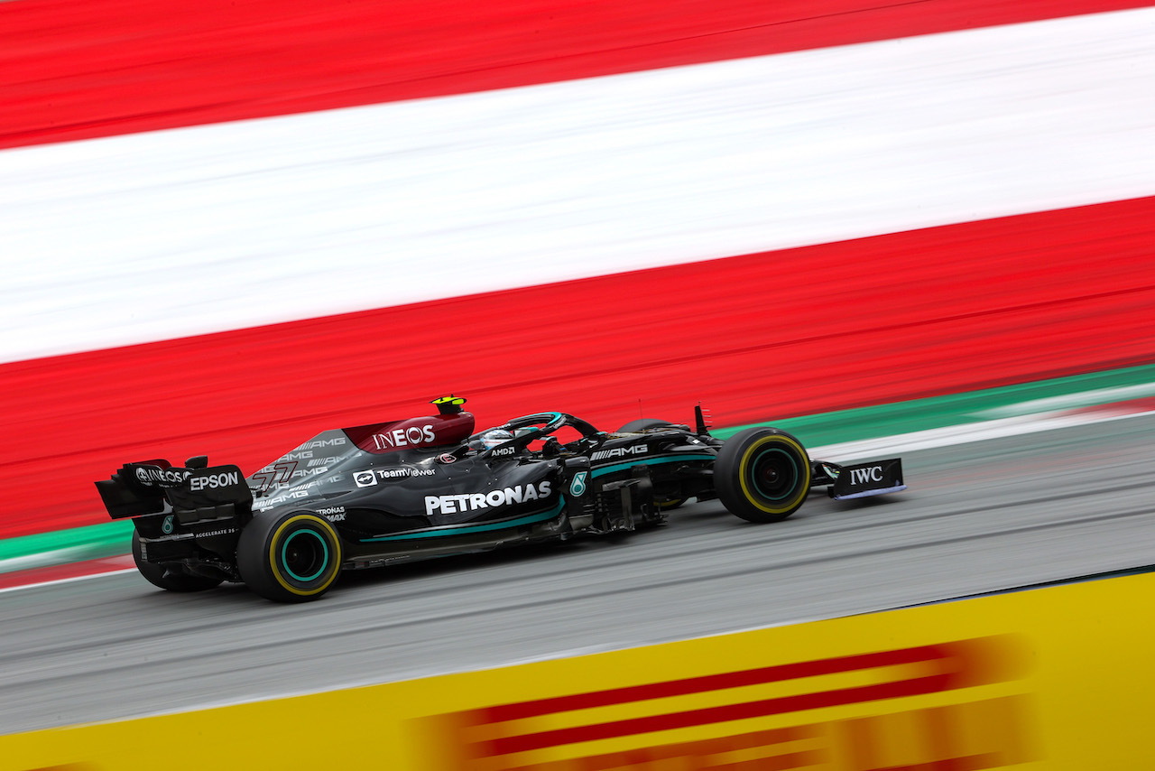 GP AUSTRIA, Valtteri Bottas (FIN), Mercedes AMG F1 
02.07.2021. Formula 1 World Championship, Rd 9, Austrian Grand Prix, Spielberg, Austria, Practice Day.
- www.xpbimages.com, EMail: requests@xpbimages.com ¬© Copyright: Charniaux / XPB Images