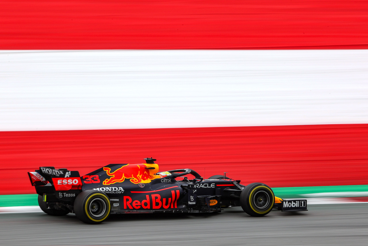GP AUSTRIA, Max Verstappen (NLD), Red Bull Racing 
02.07.2021. Formula 1 World Championship, Rd 9, Austrian Grand Prix, Spielberg, Austria, Practice Day.
- www.xpbimages.com, EMail: requests@xpbimages.com ¬© Copyright: Charniaux / XPB Images