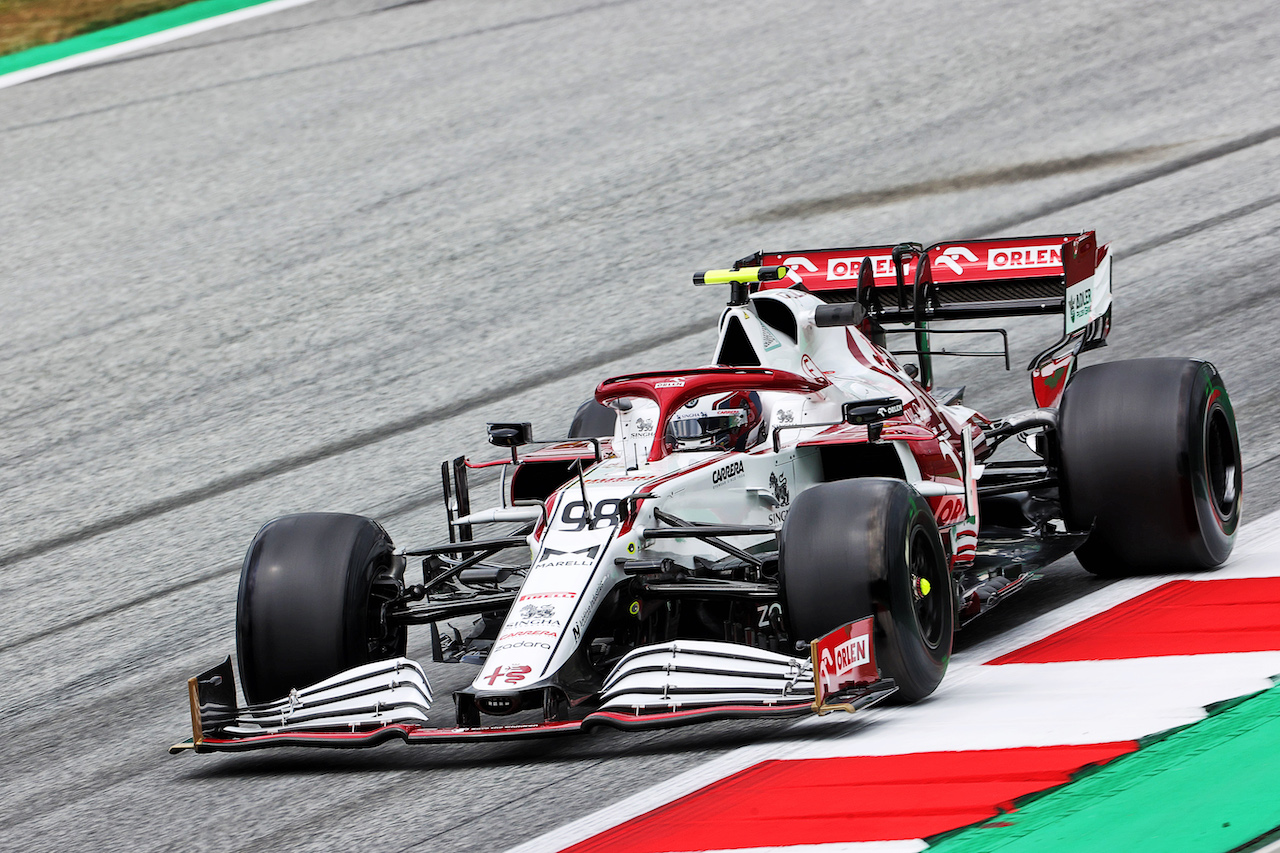 GP AUSTRIA, Callum Ilott (GBR) Alfa Romeo Racing C41 Reserve Driver.
02.07.2021. Formula 1 World Championship, Rd 9, Austrian Grand Prix, Spielberg, Austria, Practice Day.
- www.xpbimages.com, EMail: requests@xpbimages.com © Copyright: Charniaux / XPB Images