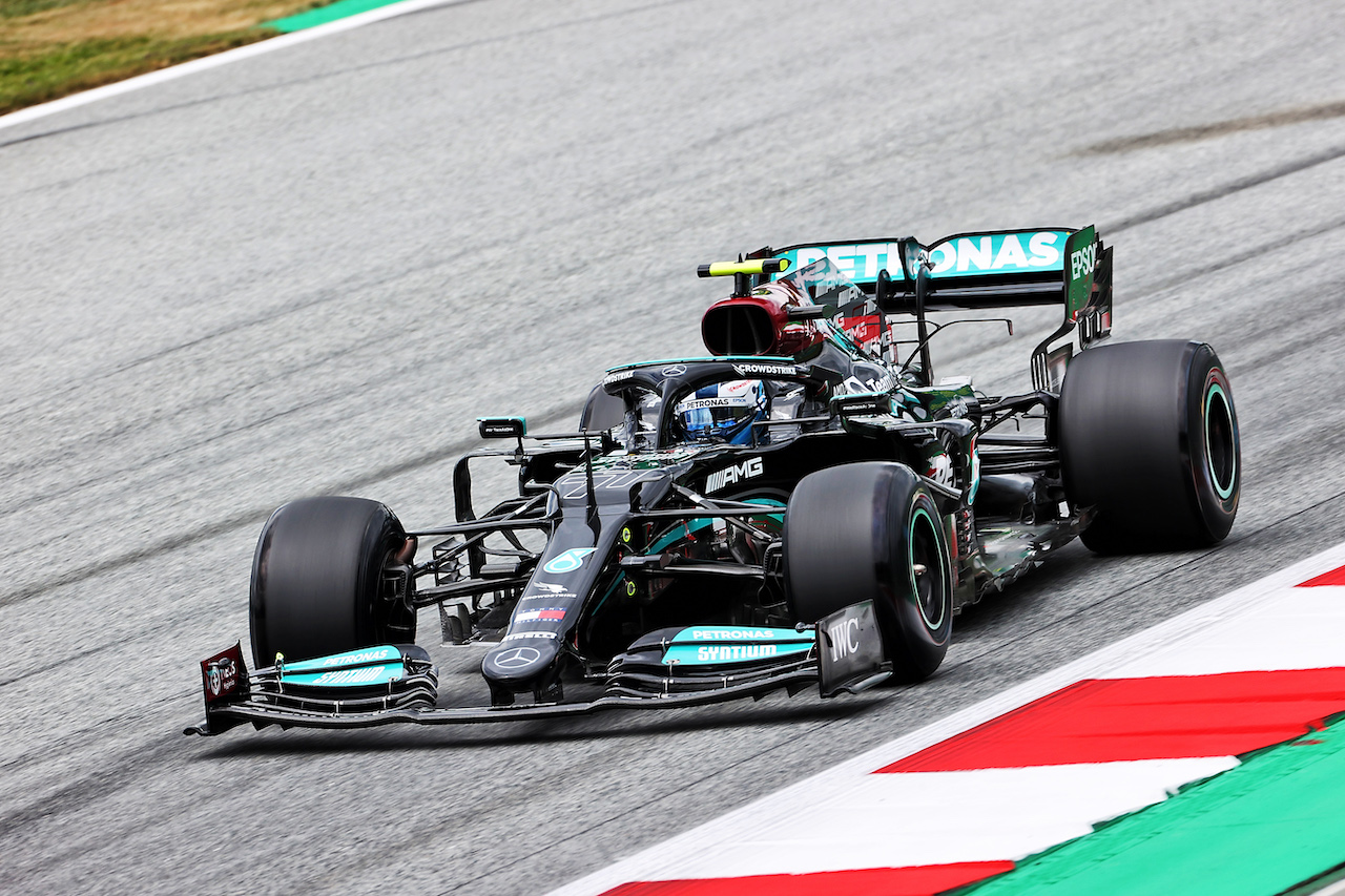 GP AUSTRIA, Valtteri Bottas (FIN) Mercedes AMG F1 W12.
02.07.2021. Formula 1 World Championship, Rd 9, Austrian Grand Prix, Spielberg, Austria, Practice Day.
- www.xpbimages.com, EMail: requests@xpbimages.com © Copyright: Charniaux / XPB Images