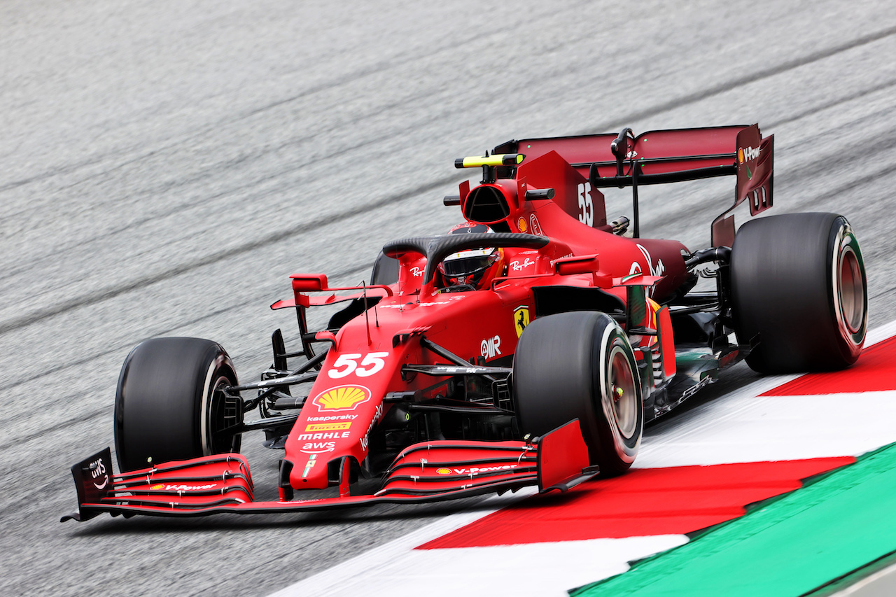 GP AUSTRIA, Carlos Sainz Jr (ESP) Ferrari SF-21.
02.07.2021. Formula 1 World Championship, Rd 9, Austrian Grand Prix, Spielberg, Austria, Practice Day.
- www.xpbimages.com, EMail: requests@xpbimages.com © Copyright: Charniaux / XPB Images