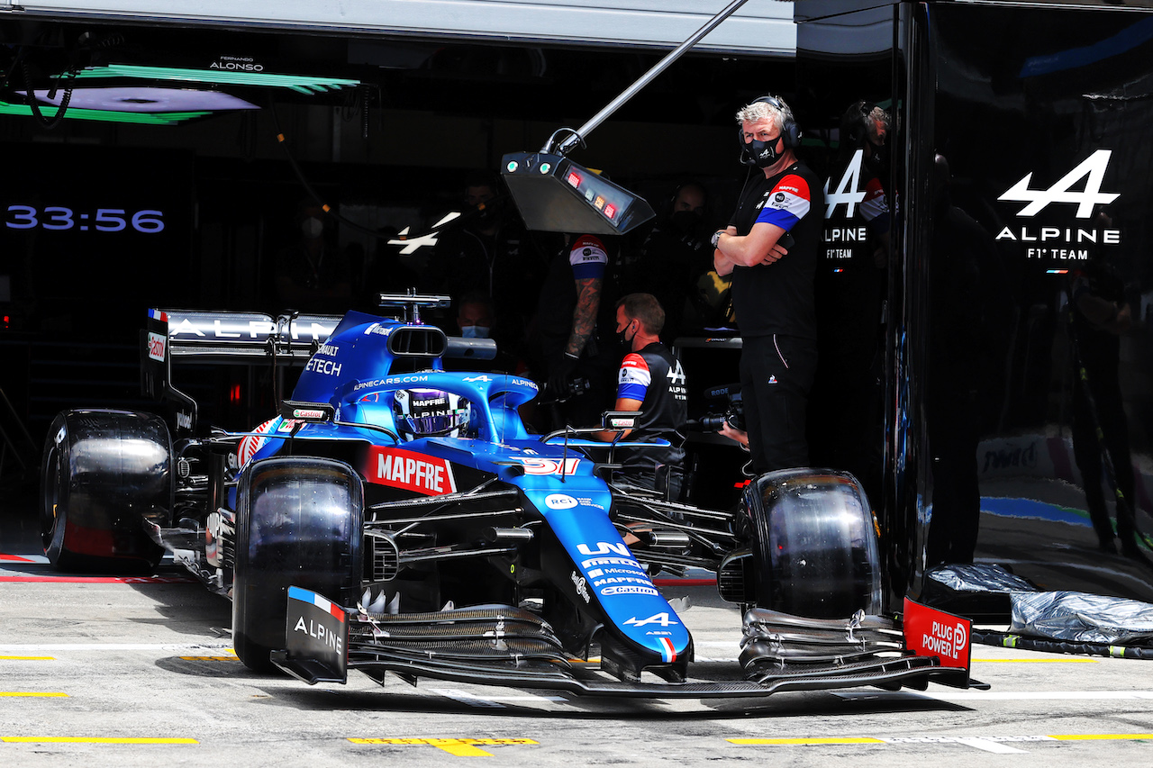 GP AUSTRIA, Guanyu Zhou (CHN) Alpine F1 Team A521 Test Driver leaves the pits.
02.07.2021. Formula 1 World Championship, Rd 9, Austrian Grand Prix, Spielberg, Austria, Practice Day.
- www.xpbimages.com, EMail: requests@xpbimages.com © Copyright: Moy / XPB Images