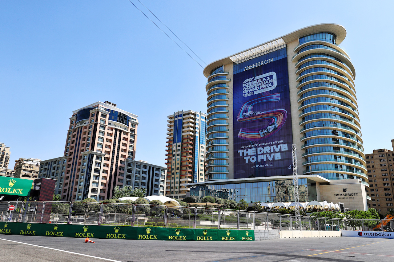 GP AZERBAIJAN, Circuit Atmosfera - Scenic Baku.
03.06.2021. Formula 1 World Championship, Rd 6, Azerbaijan Grand Prix, Baku Street Circuit, Azerbaijan, Preparation Day.
- www.xpbimages.com, EMail: requests@xpbimages.com © Copyright: Moy / XPB Images