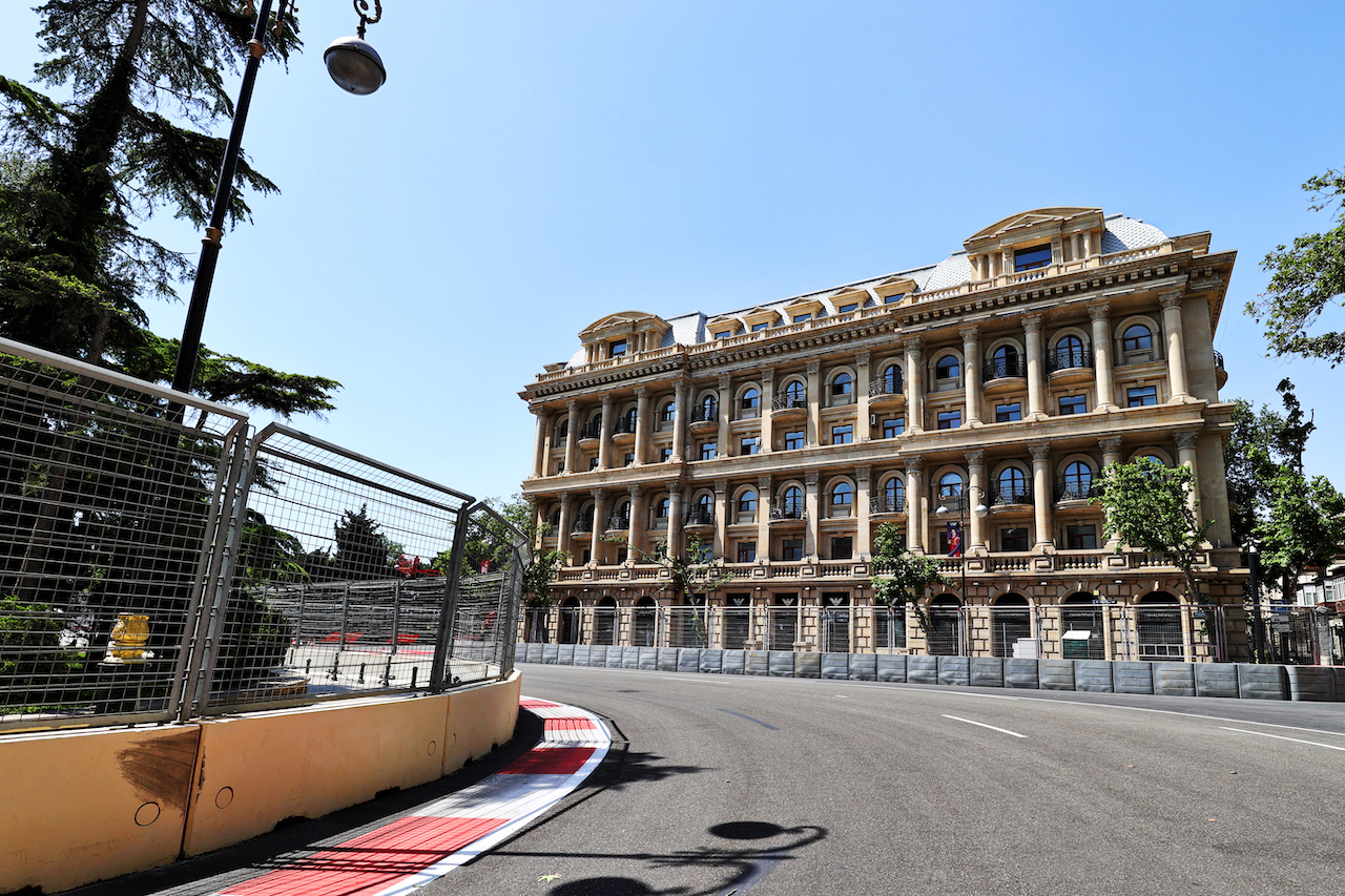 GP AZERBAIJAN, Circuit Atmosfera - Scenic Baku.
03.06.2021. Formula 1 World Championship, Rd 6, Azerbaijan Grand Prix, Baku Street Circuit, Azerbaijan, Preparation Day.
- www.xpbimages.com, EMail: requests@xpbimages.com © Copyright: Moy / XPB Images