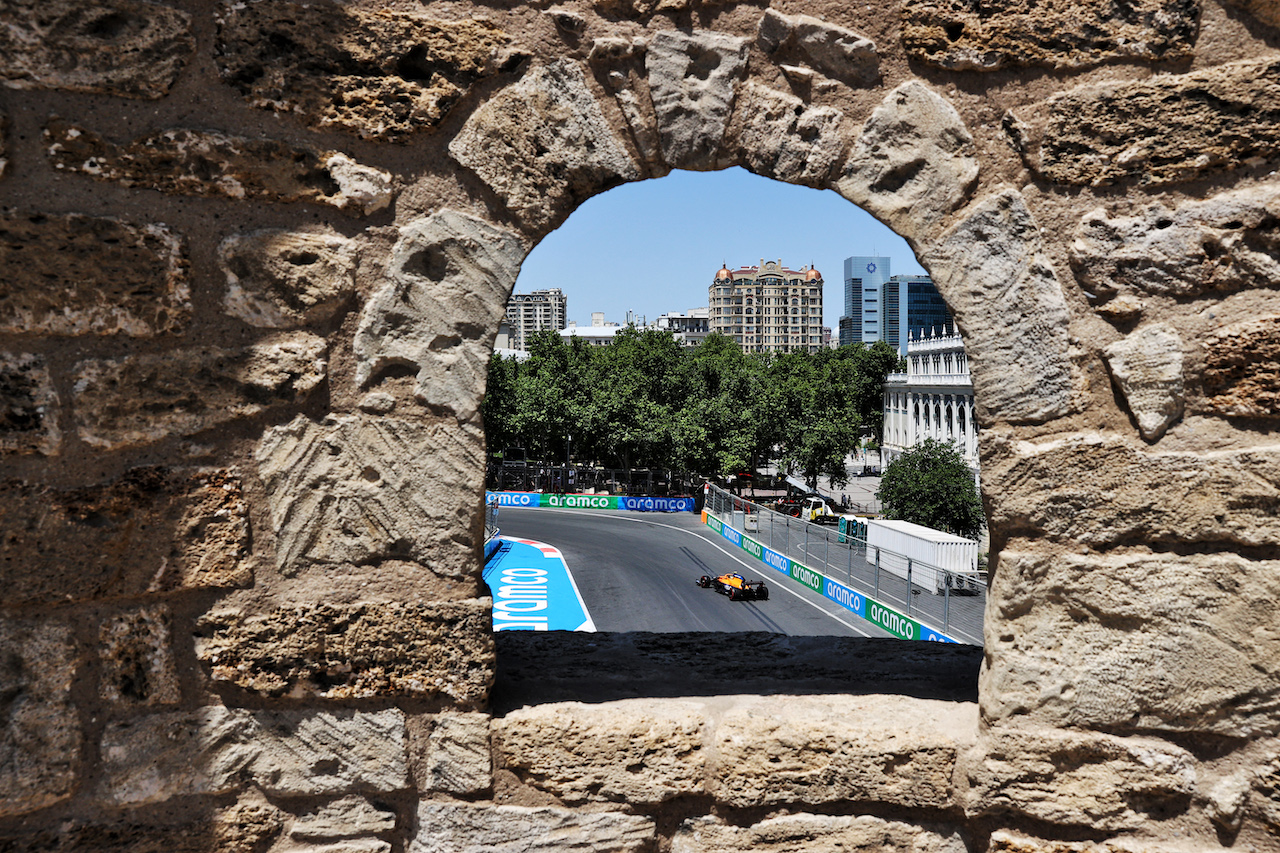 GP AZERBAIJAN, Lando Norris (GBR) McLaren MCL35M.
04.06.2021. Formula 1 World Championship, Rd 6, Azerbaijan Grand Prix, Baku Street Circuit, Azerbaijan, Practice Day.
- www.xpbimages.com, EMail: requests@xpbimages.com © Copyright: Batchelor / XPB Images