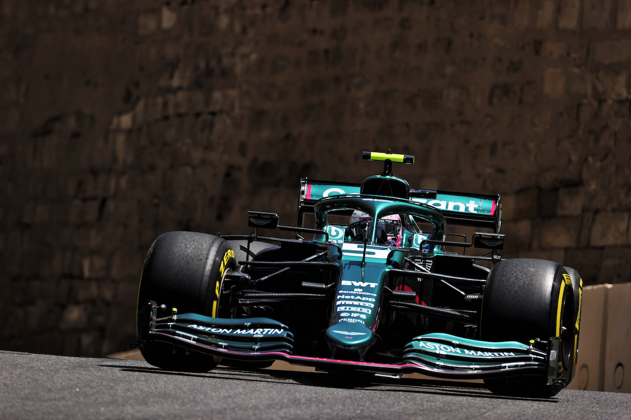 GP AZERBAIJAN, Sebastian Vettel (GER) Aston Martin F1 Team AMR21.
04.06.2021. Formula 1 World Championship, Rd 6, Azerbaijan Grand Prix, Baku Street Circuit, Azerbaijan, Practice Day.
- www.xpbimages.com, EMail: requests@xpbimages.com © Copyright: Batchelor / XPB Images