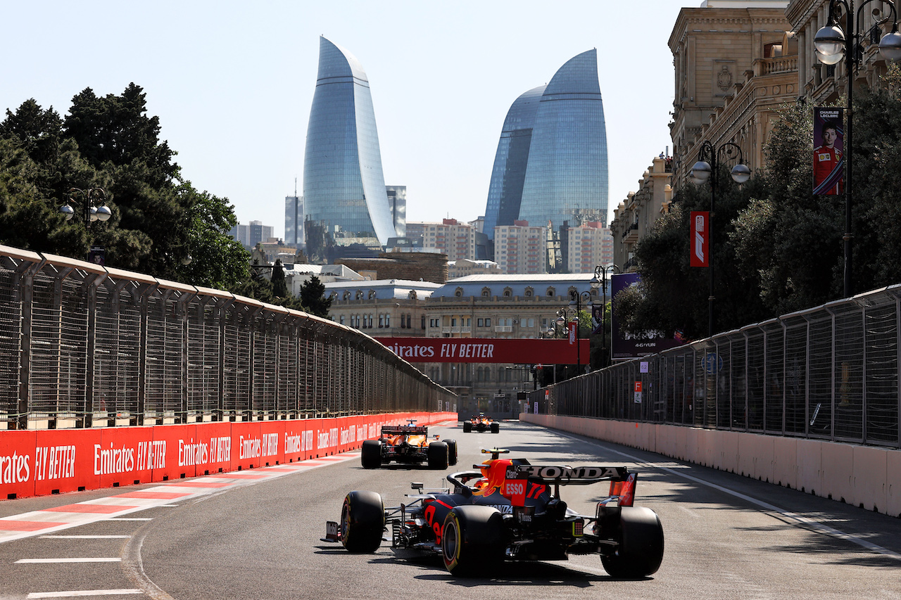 GP AZERBAIJAN, Sergio Perez (MEX) Red Bull Racing RB16B.
04.06.2021. Formula 1 World Championship, Rd 6, Azerbaijan Grand Prix, Baku Street Circuit, Azerbaijan, Practice Day.
- www.xpbimages.com, EMail: requests@xpbimages.com © Copyright: Moy / XPB Images