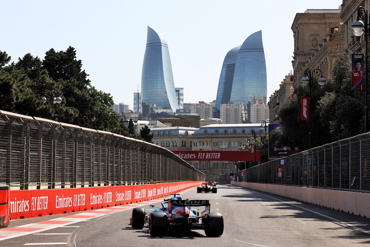 GP AZERBAIJAN, Fernando Alonso (ESP) Alpine F1 Team A521.
04.06.2021. Formula 1 World Championship, Rd 6, Azerbaijan Grand Prix, Baku Street Circuit, Azerbaijan, Practice Day.
- www.xpbimages.com, EMail: requests@xpbimages.com © Copyright: Moy / XPB Images