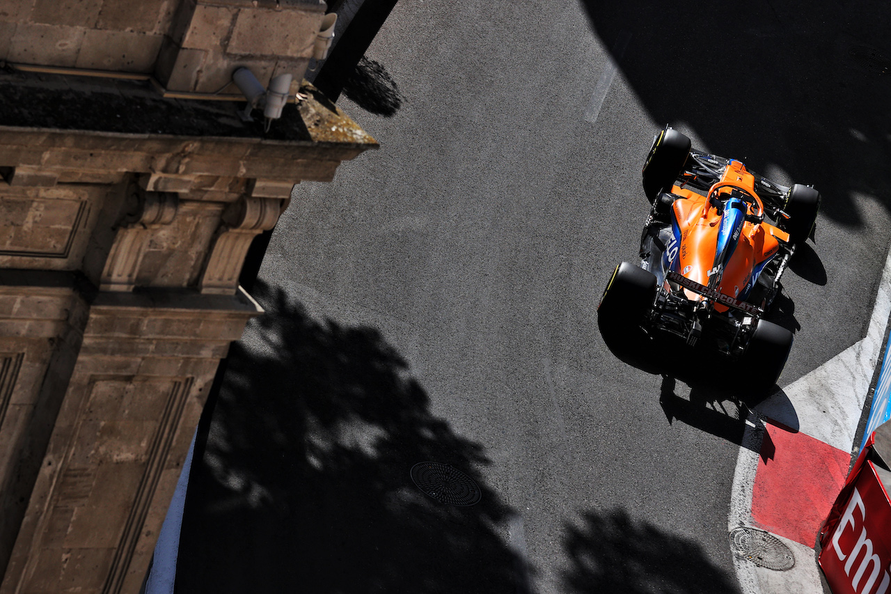 GP AZERBAIJAN, Daniel Ricciardo (AUS) McLaren MCL35M.
04.06.2021. Formula 1 World Championship, Rd 6, Azerbaijan Grand Prix, Baku Street Circuit, Azerbaijan, Practice Day.
- www.xpbimages.com, EMail: requests@xpbimages.com © Copyright: Batchelor / XPB Images