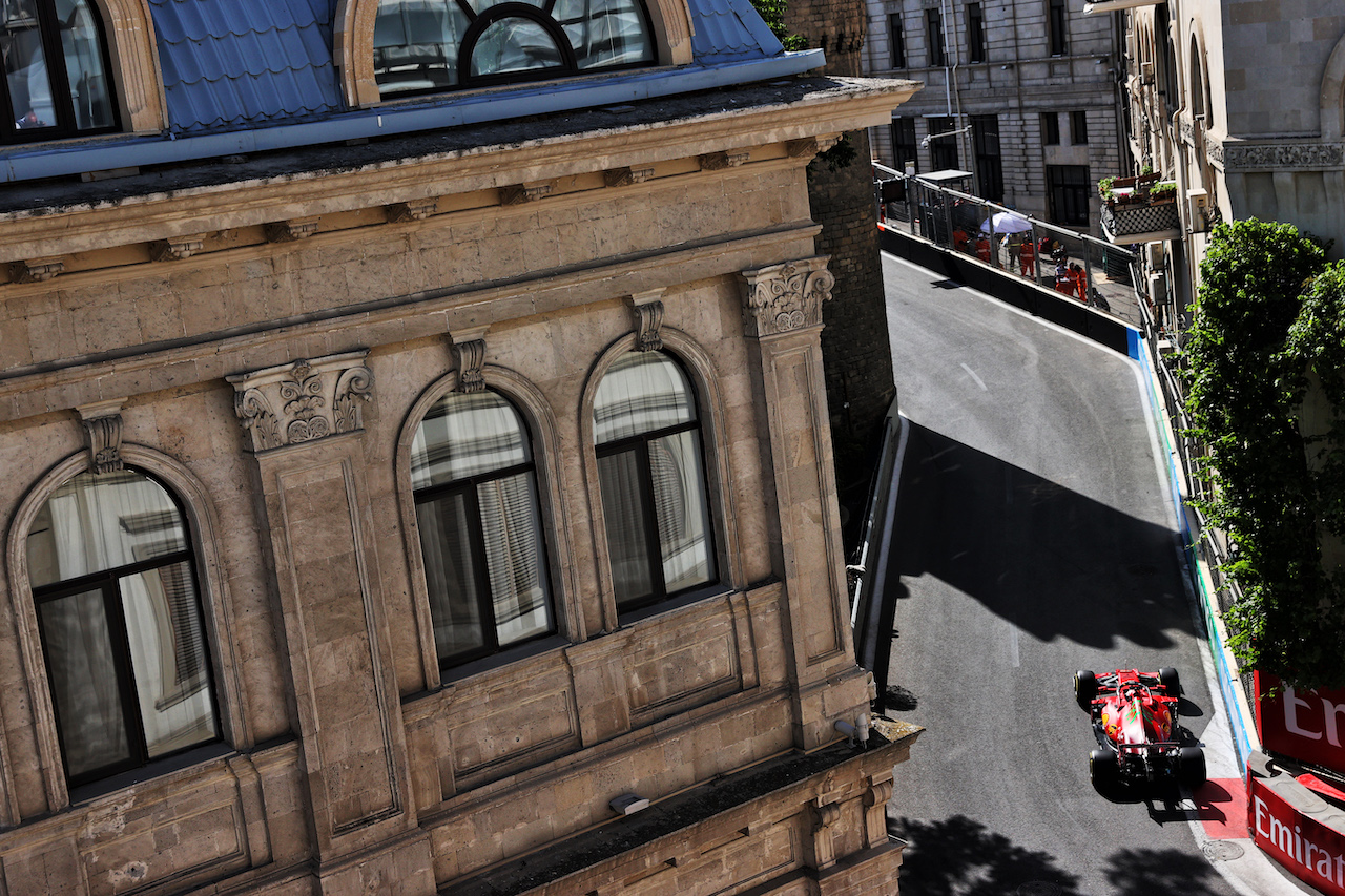 GP AZERBAIJAN, Charles Leclerc (MON) Ferrari SF-21.
04.06.2021. Formula 1 World Championship, Rd 6, Azerbaijan Grand Prix, Baku Street Circuit, Azerbaijan, Practice Day.
- www.xpbimages.com, EMail: requests@xpbimages.com © Copyright: Batchelor / XPB Images