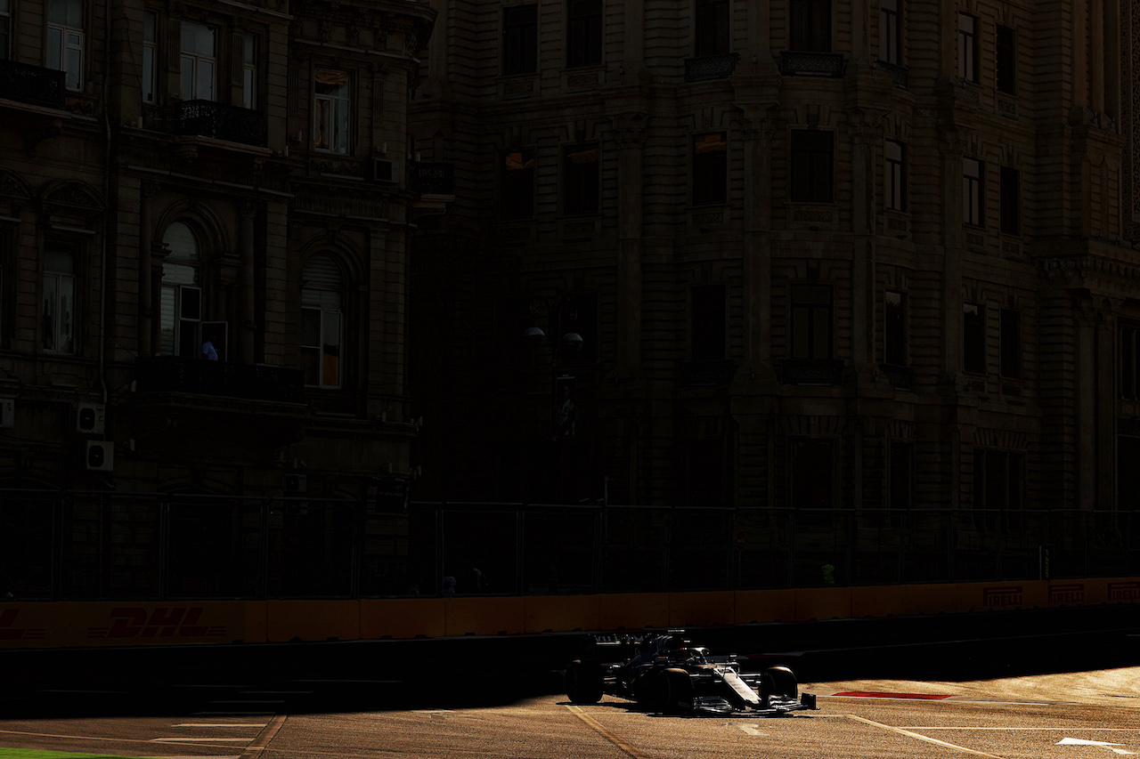 GP AZERBAIJAN, George Russell (GBR) Williams Racing FW43B.
04.06.2021. Formula 1 World Championship, Rd 6, Azerbaijan Grand Prix, Baku Street Circuit, Azerbaijan, Practice Day.
- www.xpbimages.com, EMail: requests@xpbimages.com © Copyright: Moy / XPB Images
