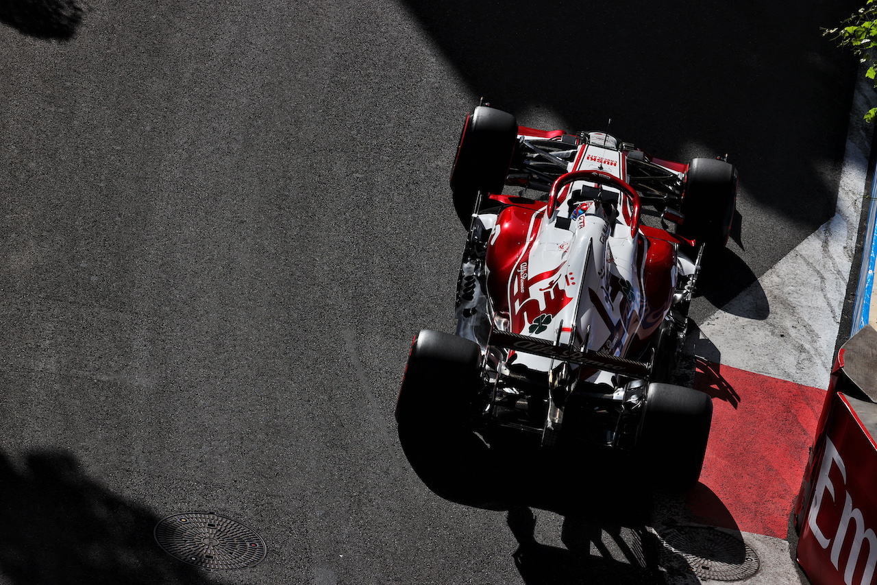 GP AZERBAIJAN, Kimi Raikkonen (FIN) Alfa Romeo Racing C41.
04.06.2021. Formula 1 World Championship, Rd 6, Azerbaijan Grand Prix, Baku Street Circuit, Azerbaijan, Practice Day.
- www.xpbimages.com, EMail: requests@xpbimages.com © Copyright: Batchelor / XPB Images