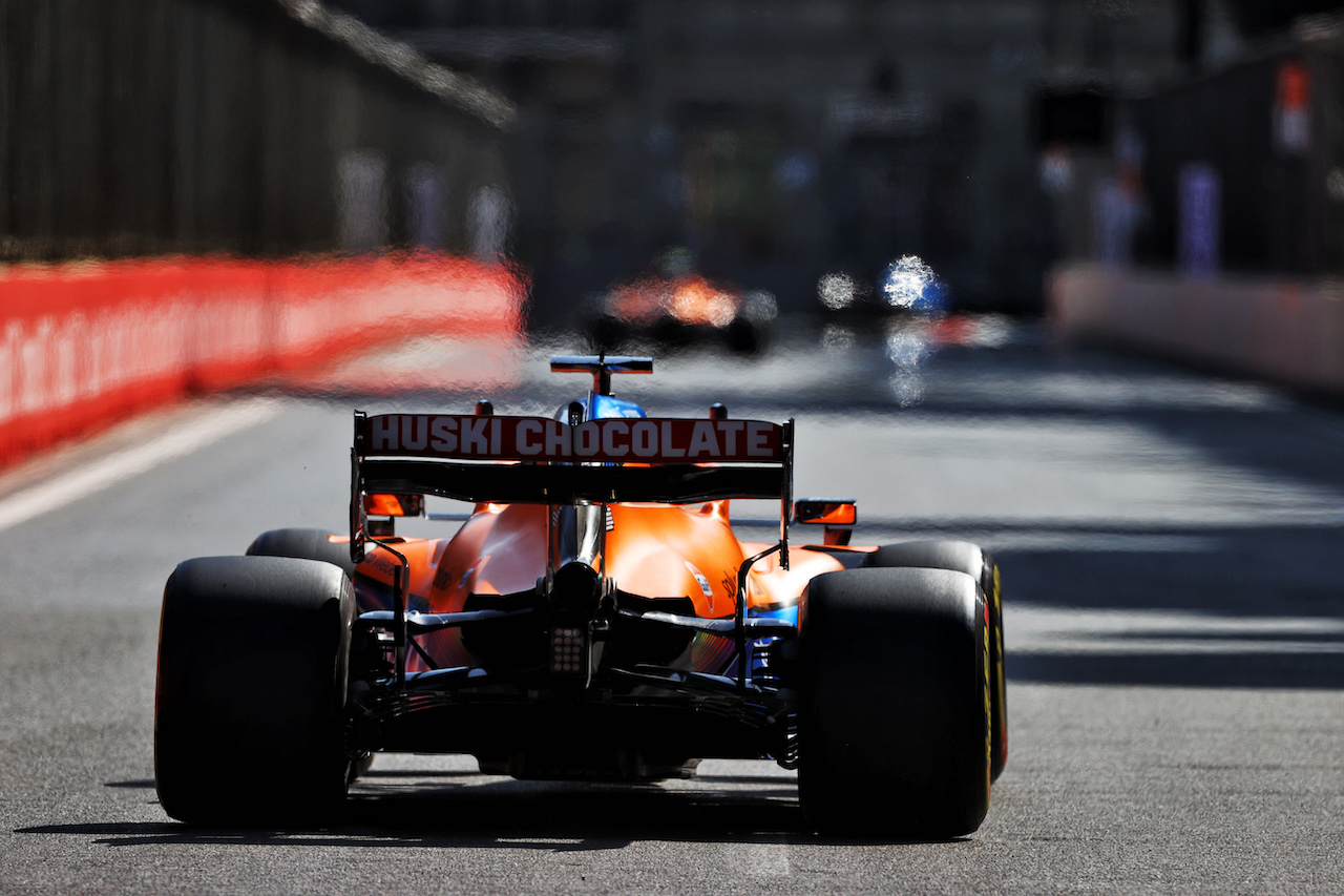 GP AZERBAIJAN, Daniel Ricciardo (AUS) McLaren MCL35M.
04.06.2021. Formula 1 World Championship, Rd 6, Azerbaijan Grand Prix, Baku Street Circuit, Azerbaijan, Practice Day.
- www.xpbimages.com, EMail: requests@xpbimages.com © Copyright: Moy / XPB Images