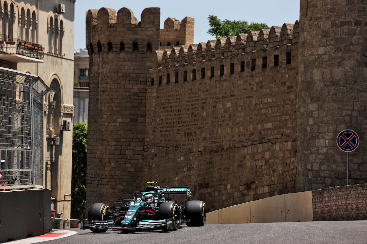 GP AZERBAIJAN, Sebastian Vettel (GER) Aston Martin F1 Team AMR21.
04.06.2021. Formula 1 World Championship, Rd 6, Azerbaijan Grand Prix, Baku Street Circuit, Azerbaijan, Practice Day.
- www.xpbimages.com, EMail: requests@xpbimages.com © Copyright: Batchelor / XPB Images