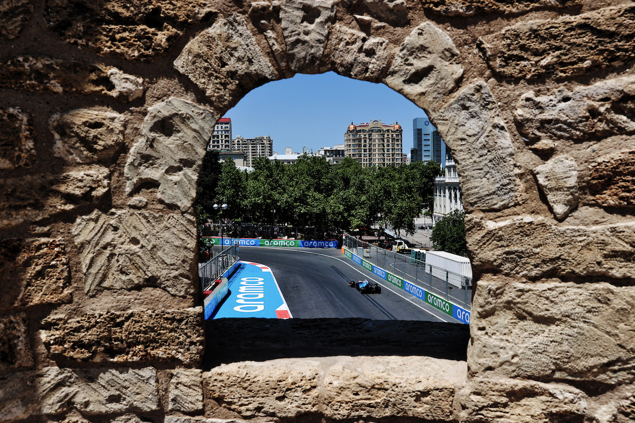 GP AZERBAIJAN, Nicholas Latifi (CDN) Williams Racing FW43B.
04.06.2021. Formula 1 World Championship, Rd 6, Azerbaijan Grand Prix, Baku Street Circuit, Azerbaijan, Practice Day.
- www.xpbimages.com, EMail: requests@xpbimages.com © Copyright: Batchelor / XPB Images
