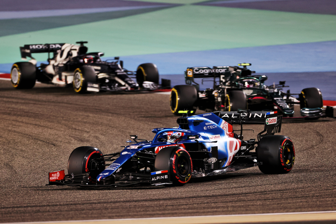 GP BAHRAIN, Esteban Ocon (FRA) Alpine F1 Team A521.
28.03.2021. Formula 1 World Championship, Rd 1, Bahrain Grand Prix, Sakhir, Bahrain, Gara Day.
- www.xpbimages.com, EMail: requests@xpbimages.com © Copyright: Charniaux / XPB Images