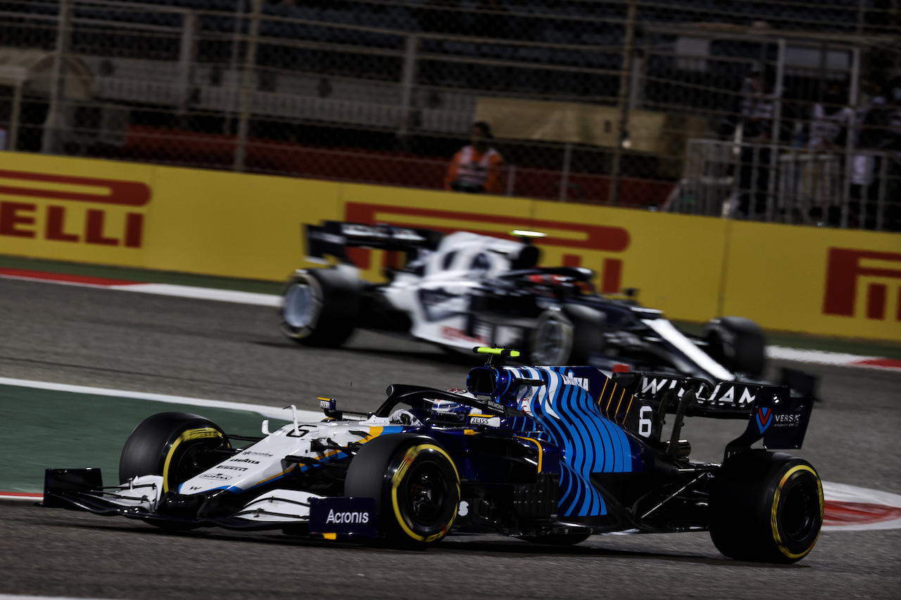 GP BAHRAIN, Nicholas Latifi (CDN) Williams Racing FW43B.
28.03.2021. Formula 1 World Championship, Rd 1, Bahrain Grand Prix, Sakhir, Bahrain, Gara Day.
- www.xpbimages.com, EMail: requests@xpbimages.com © Copyright: Batchelor / XPB Images